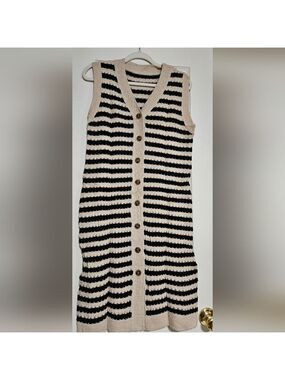 Women's Tan V Neck Striped  Sweater Dress Medium